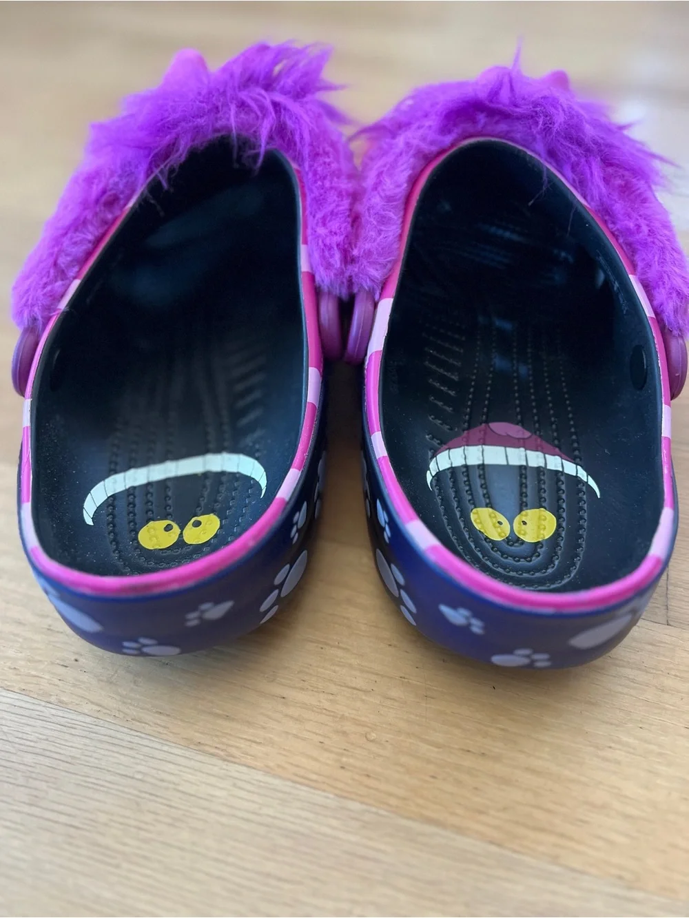 Pink Cheshire Cat Fuzzy-Lined Clogs